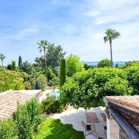 Le Domaine Des Muriers - Charme, Chic, Calme En Provence Cote D'azur Plascassier
